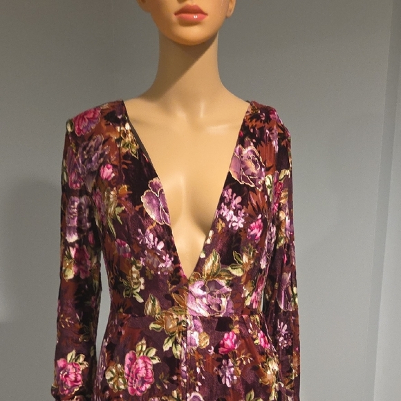 Xtaren Maxi  Dress With Shorts - Picture 5 of 10